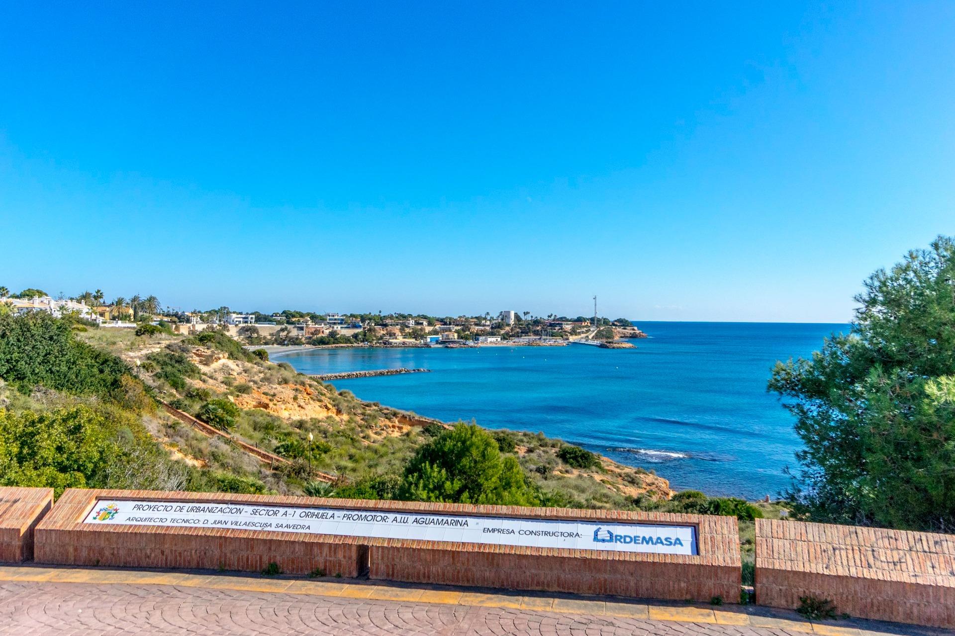 Maison de ville à vendre à Alicante 21