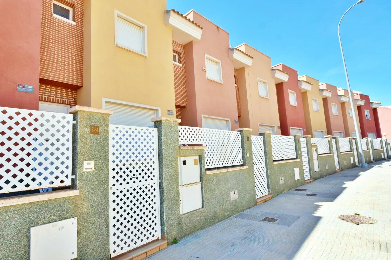 Chalé en venta en Alicante 36