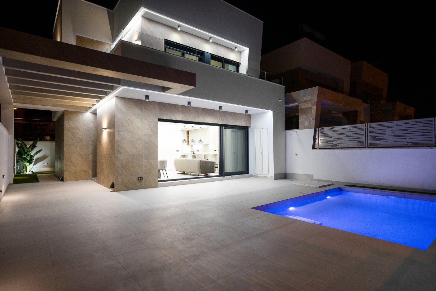 Villa te koop in Alicante 4