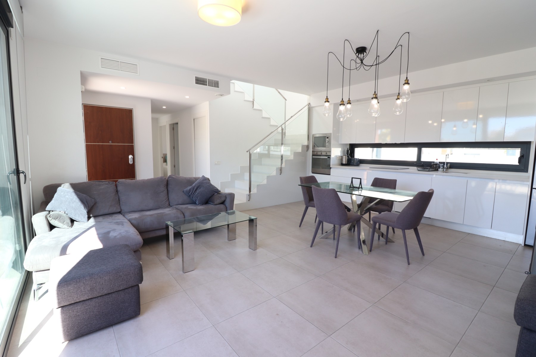 Townhouse te koop in Alicante 6