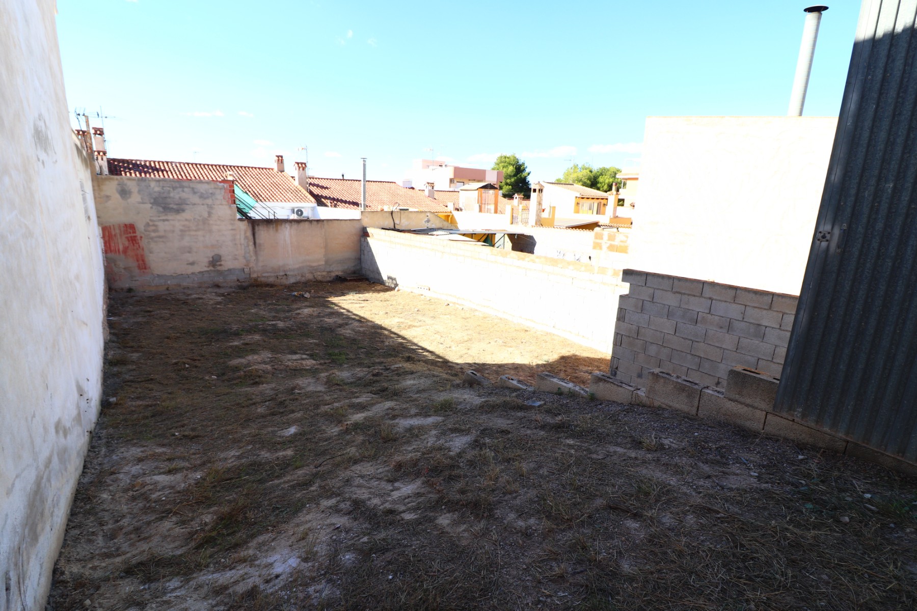 Plot for sale in Alicante 2