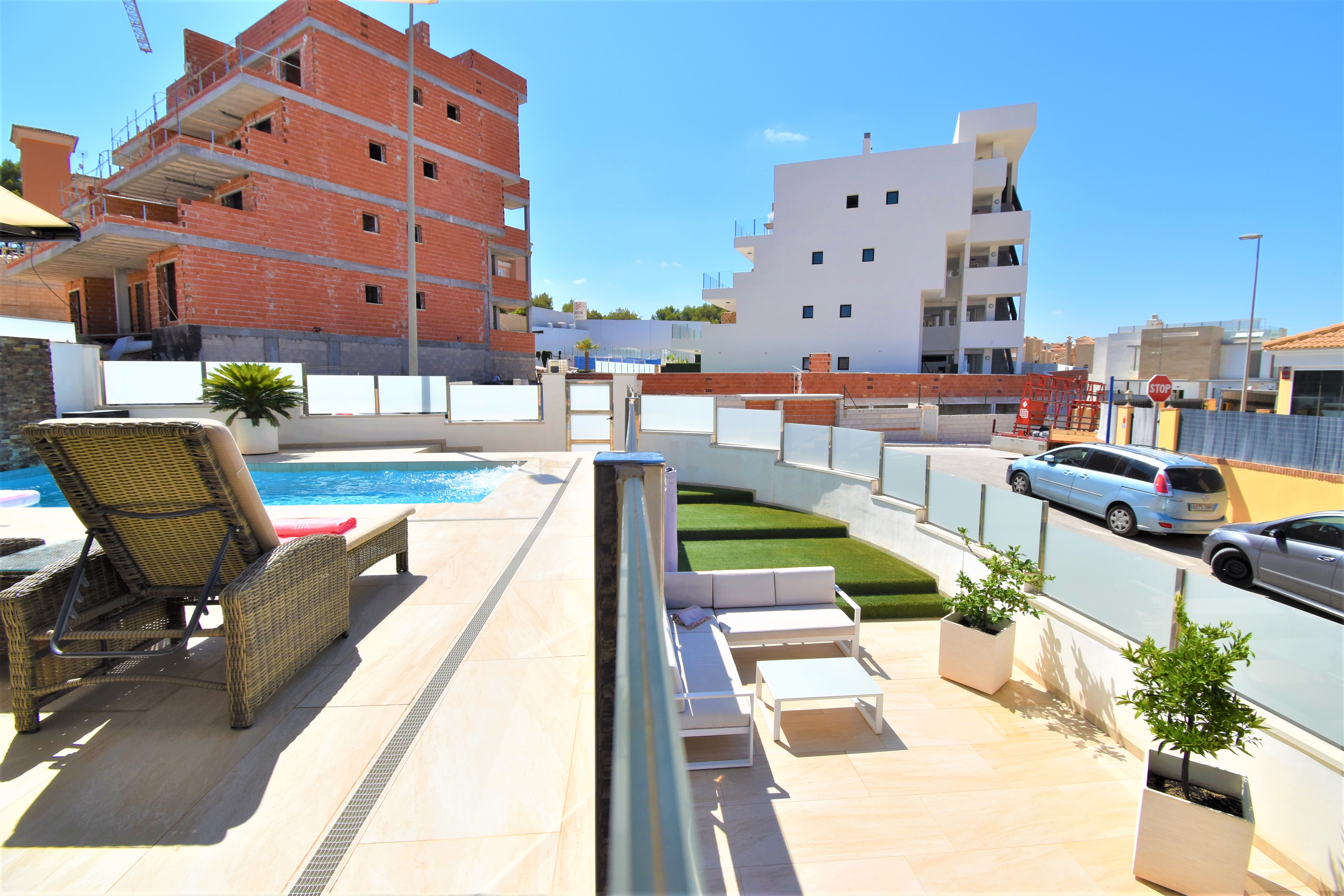 Villa till salu i Alicante 26