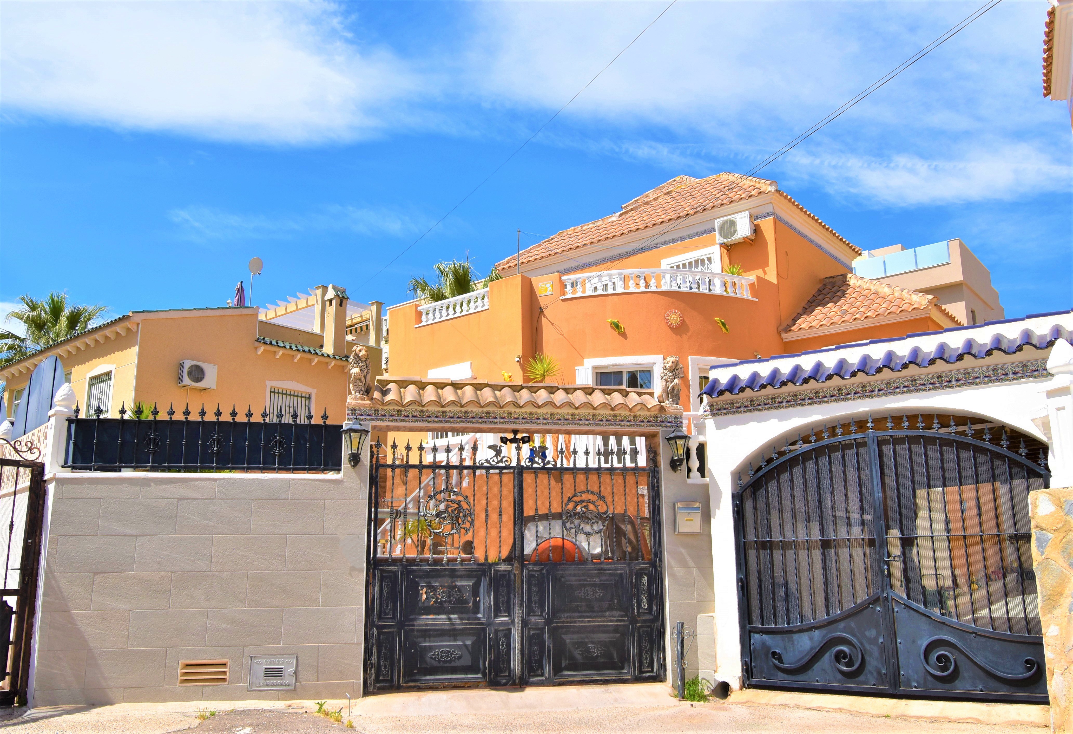 Villa till salu i Alicante 3