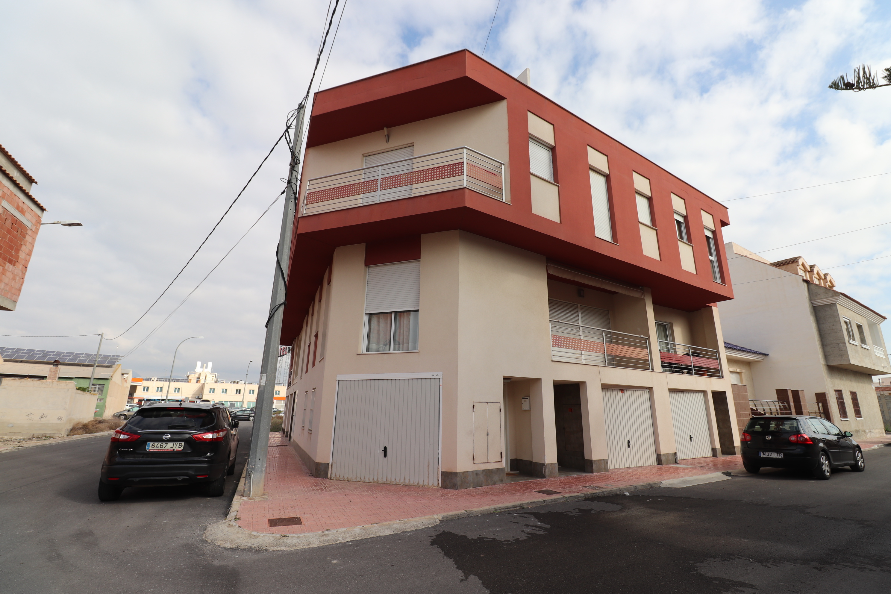 Townhouse te koop in Alicante 1