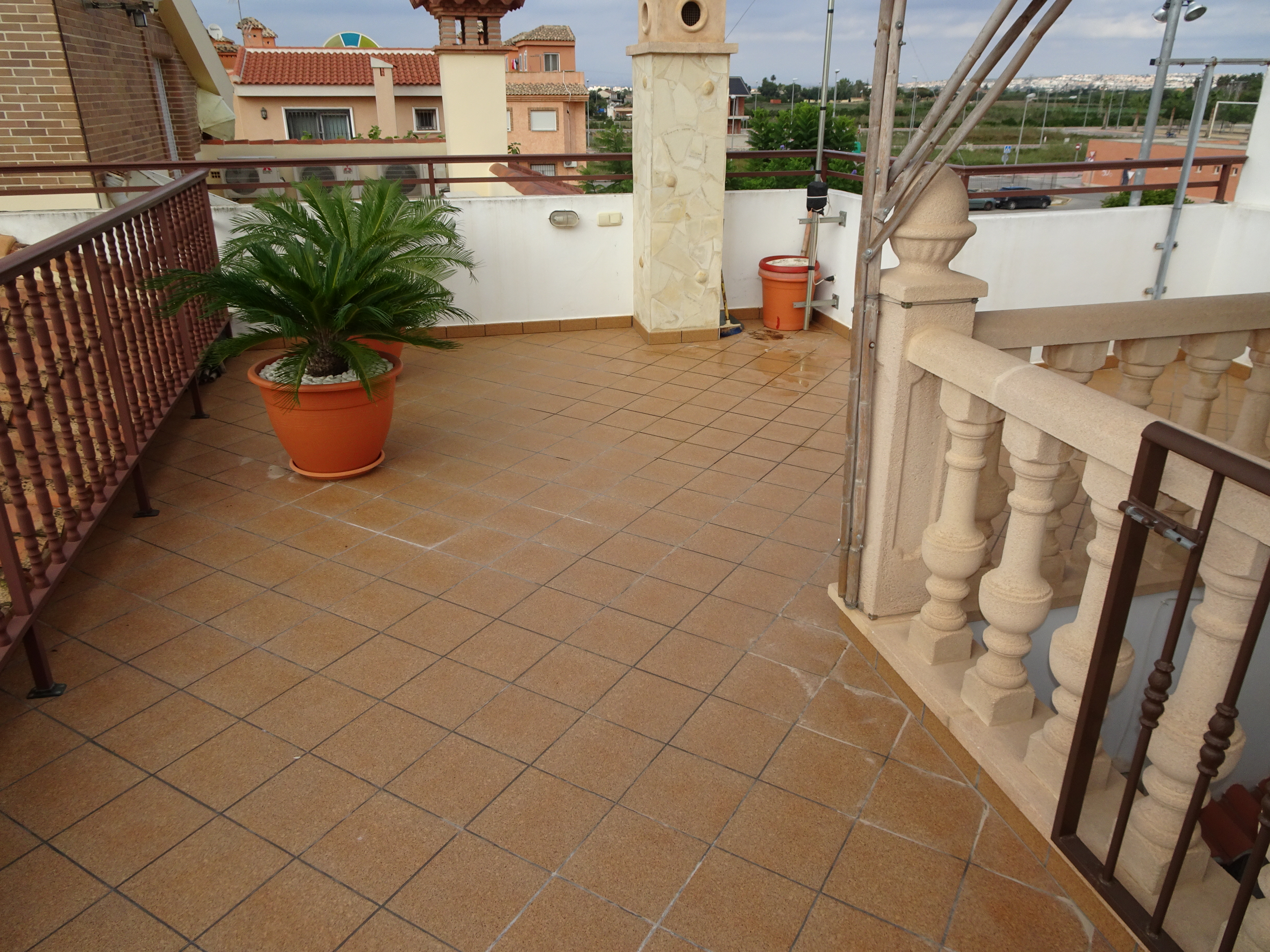 Townhouse te koop in Alicante 4