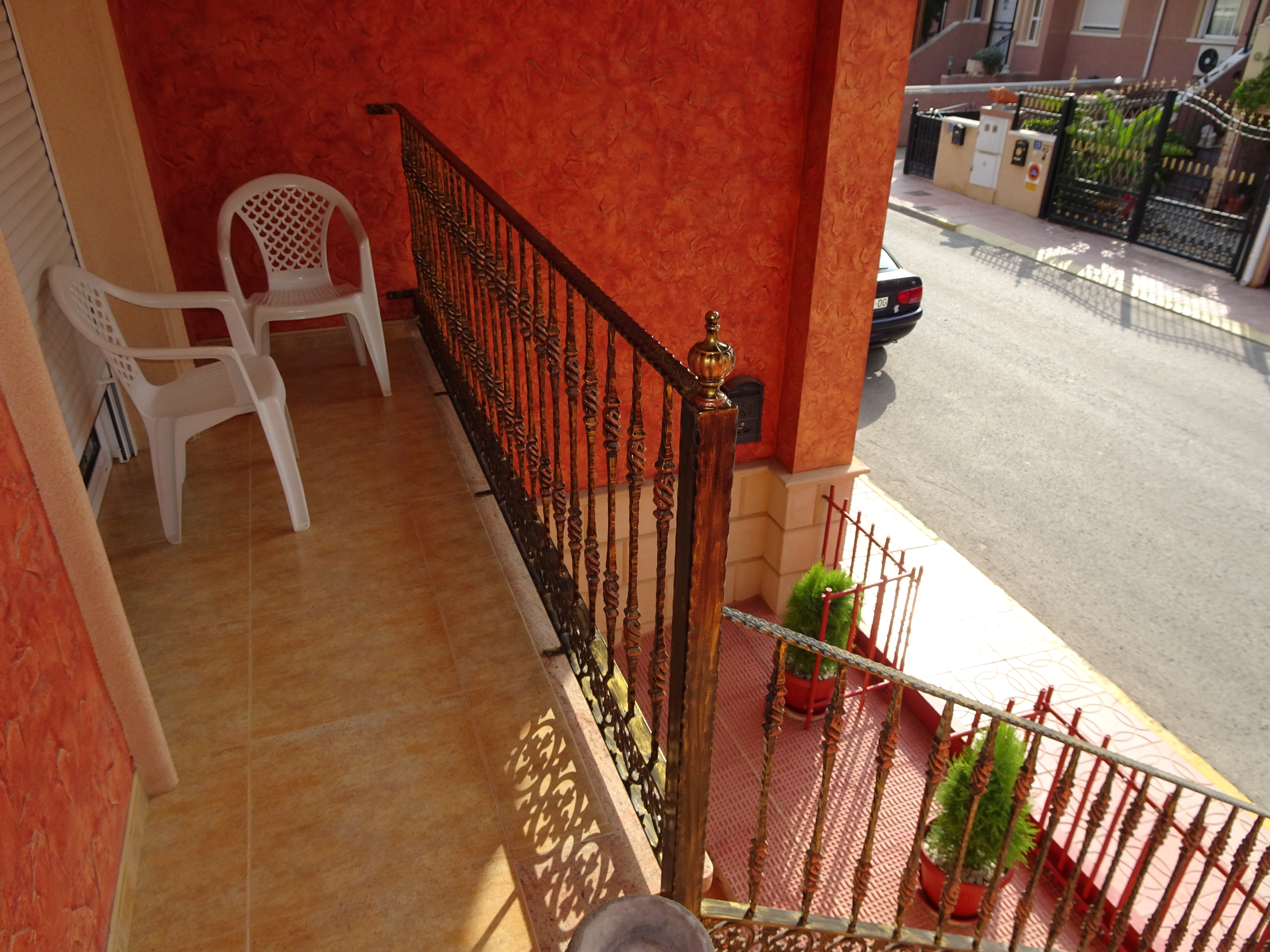 Townhouse te koop in Alicante 7