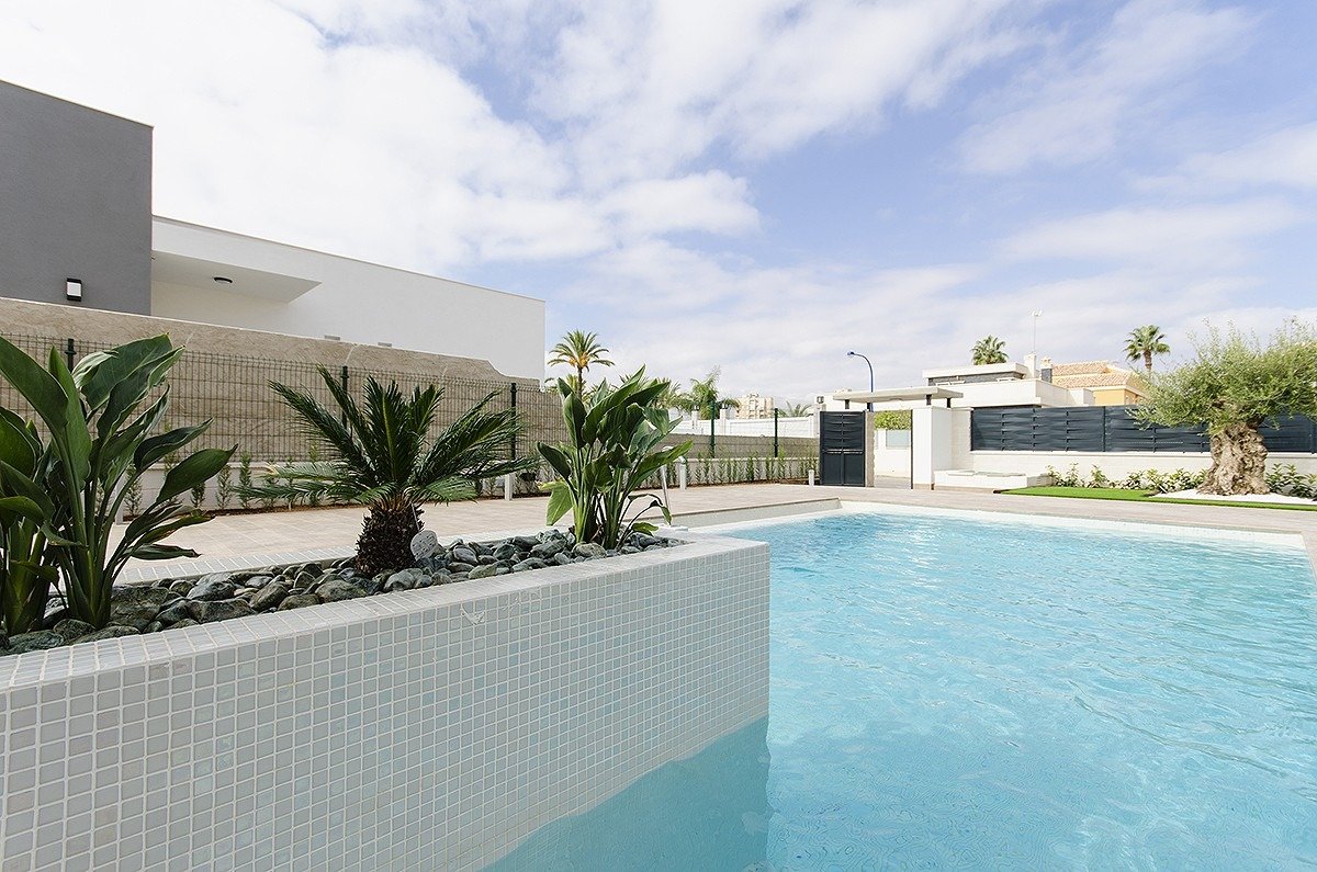 Villa for sale in Alicante 14