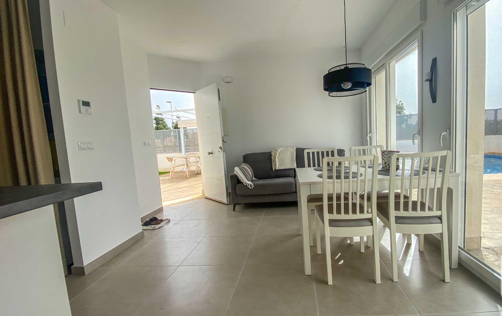 Villa for sale in Los Alcázares 12