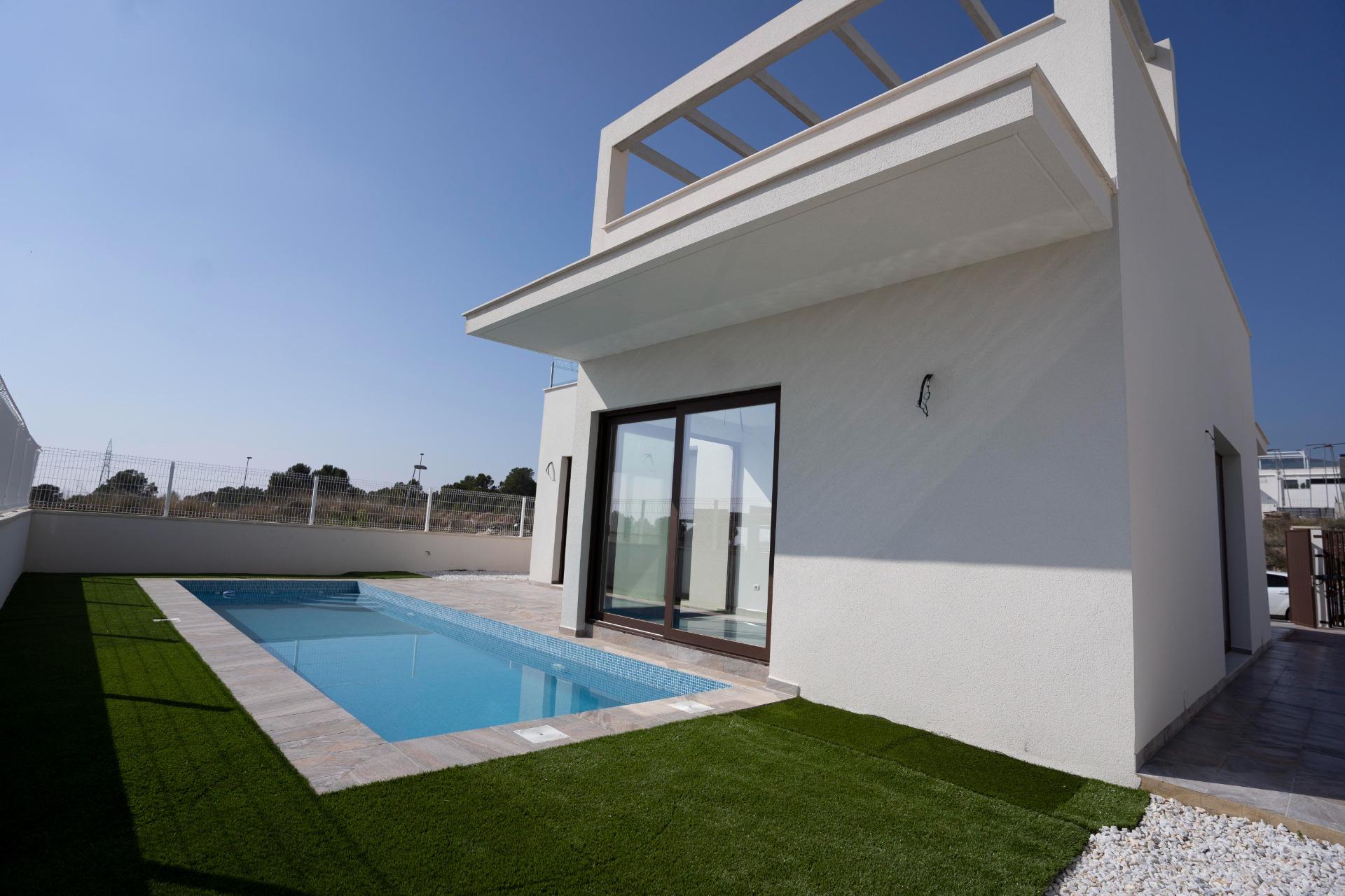 Villa for sale in Alicante 3