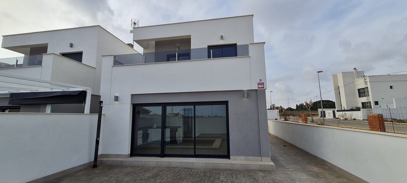 Villa à vendre à Alicante 2