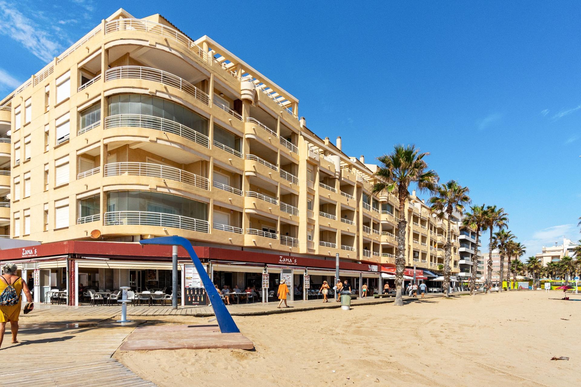 Apartment for sale in Torrevieja and surroundings 1