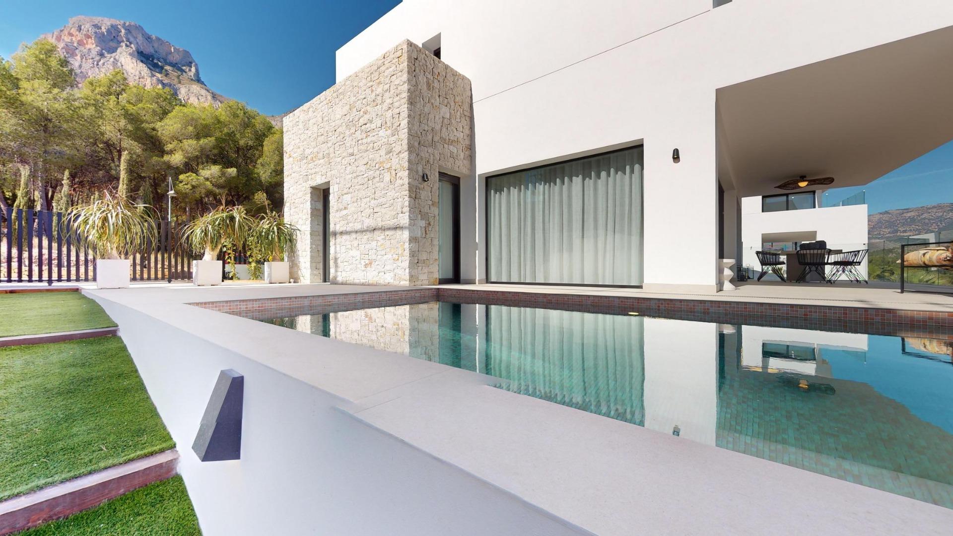 Villa for sale in Alicante 41