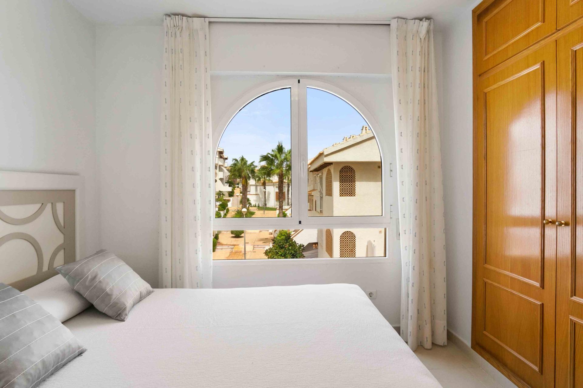 Apartment for sale in Alicante 11