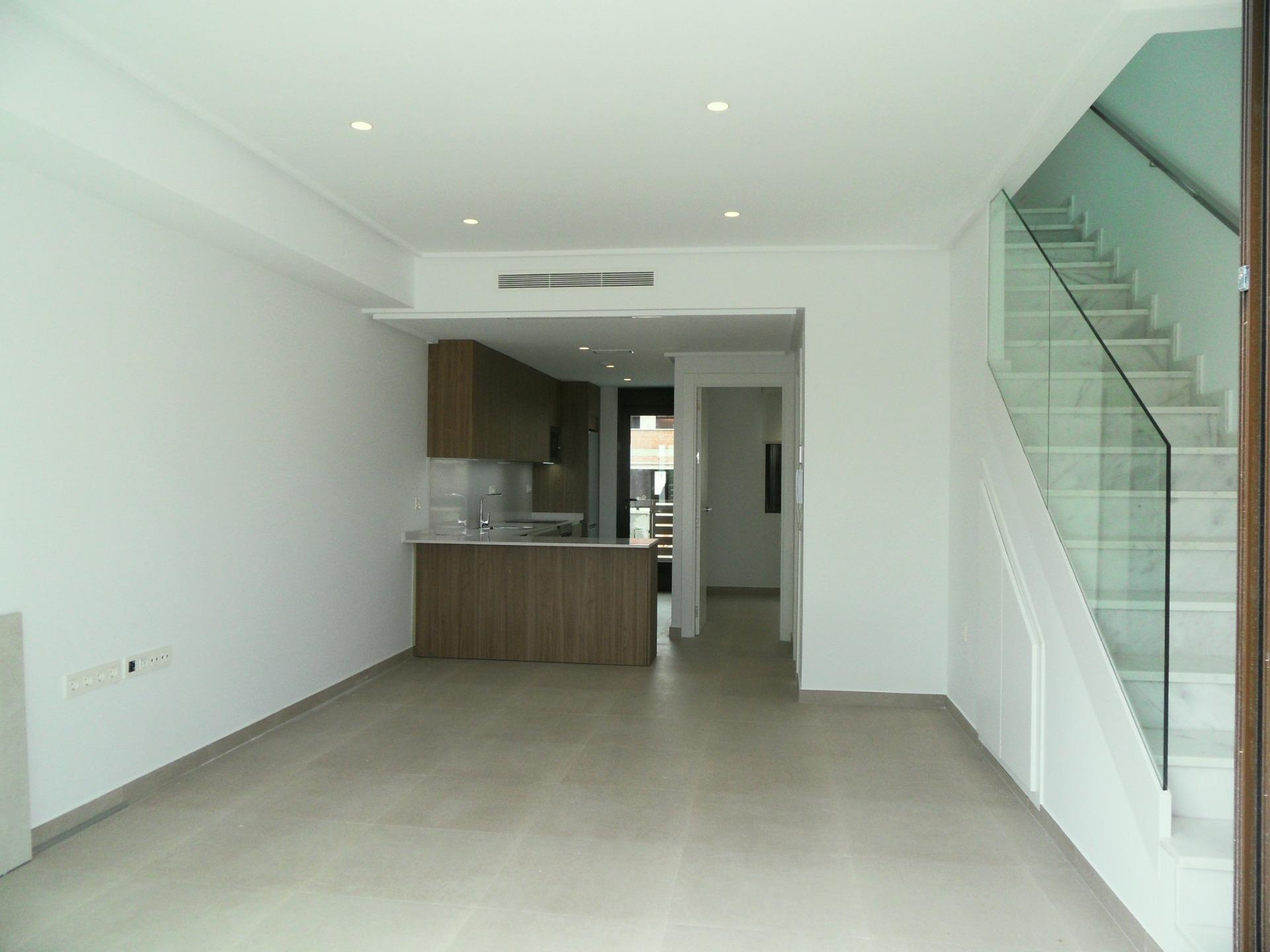 Townhouse for sale in Alicante 39