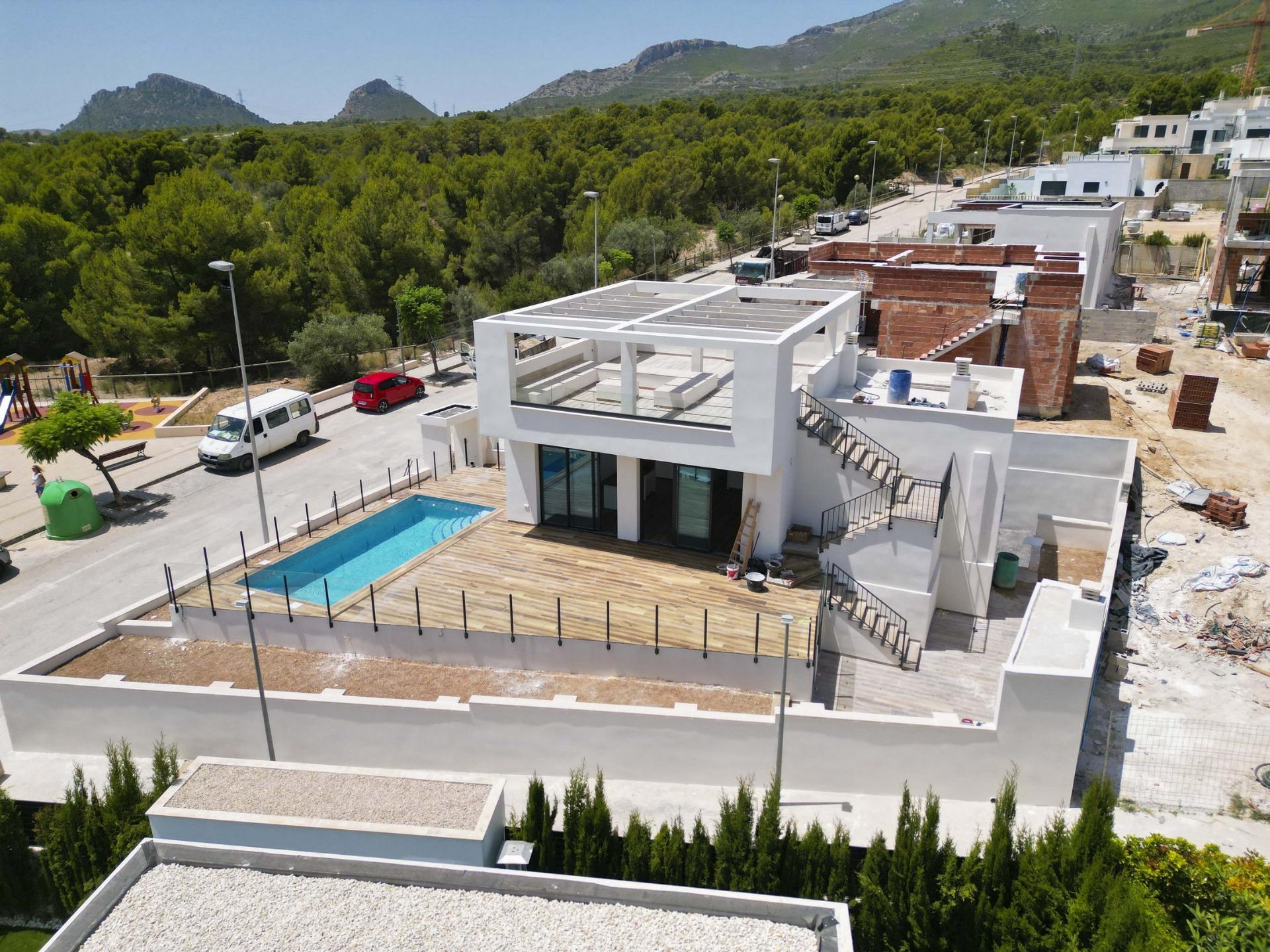 Villa for sale in Alicante 1