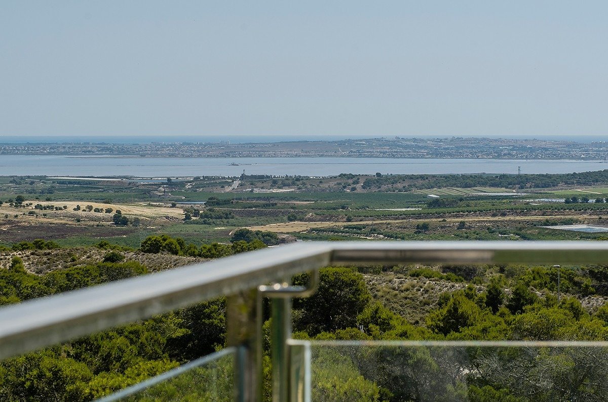 Chalé en venta en Alicante 23