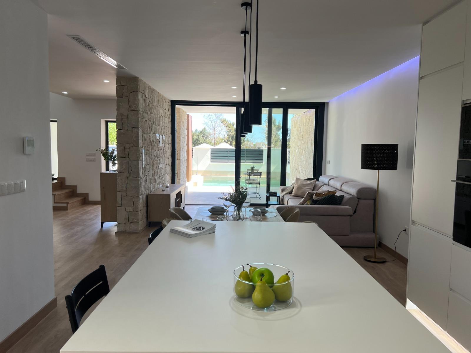 Villa for sale in Alicante 15