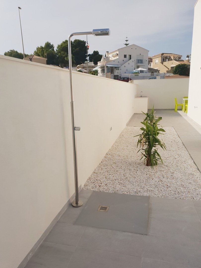 Villa à vendre à Alicante 26