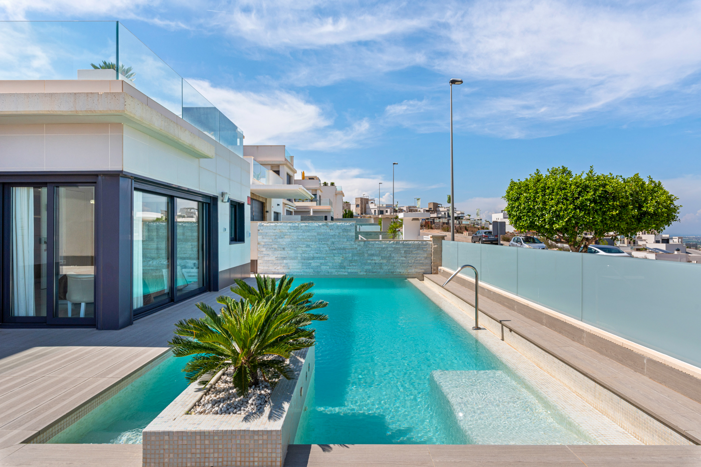 Villa for sale in Alicante 2