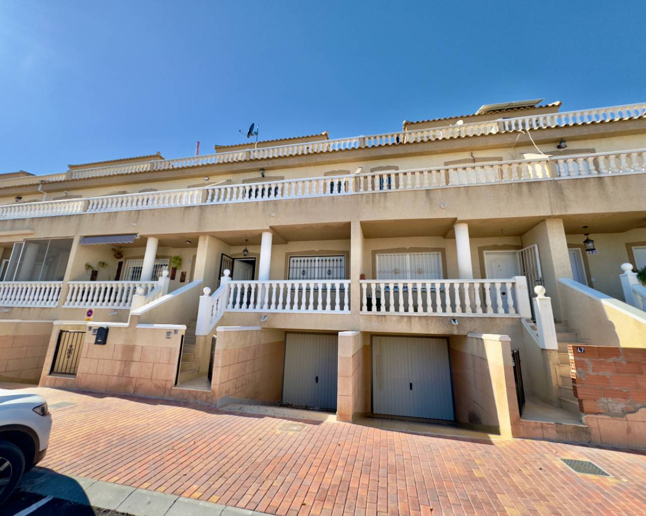 Property Image 616170-los-palacios-townhouses-3-3