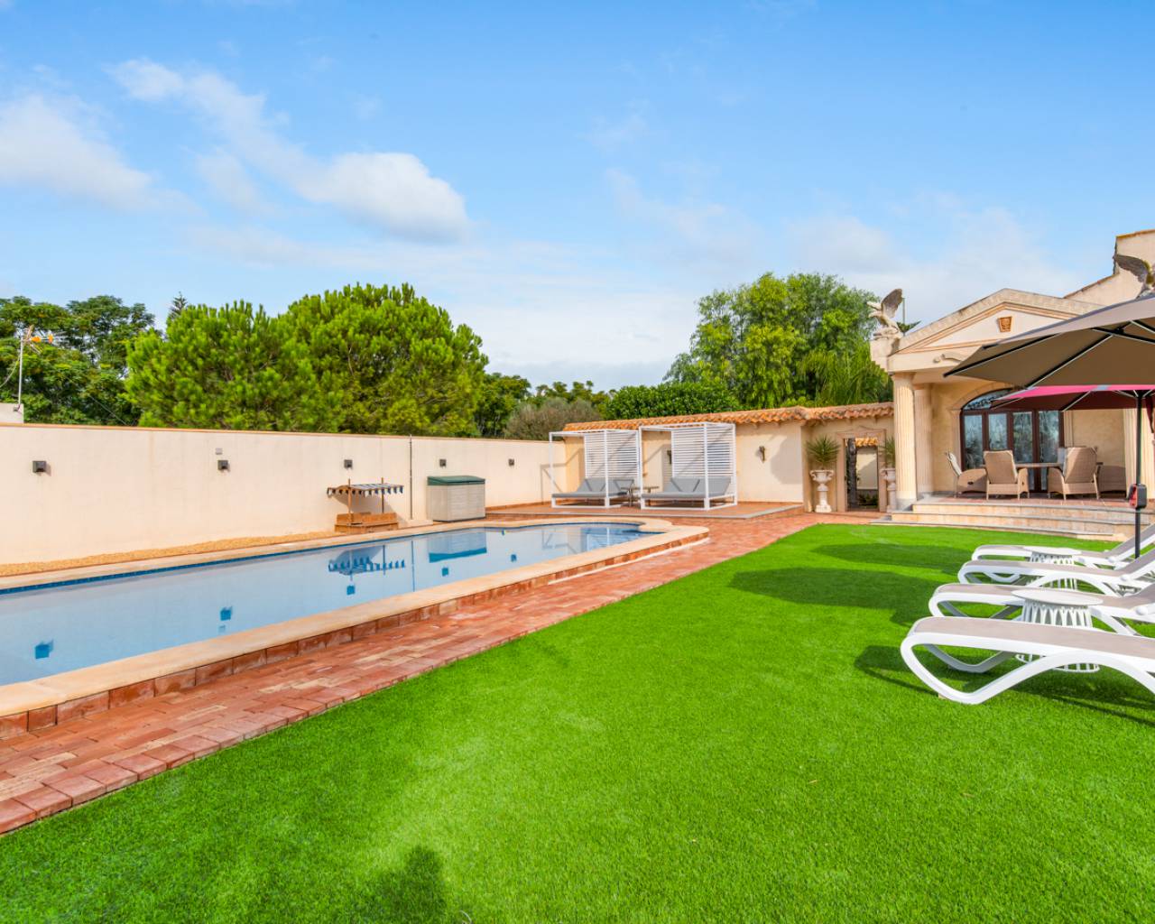 Villa à vendre à Alicante 25