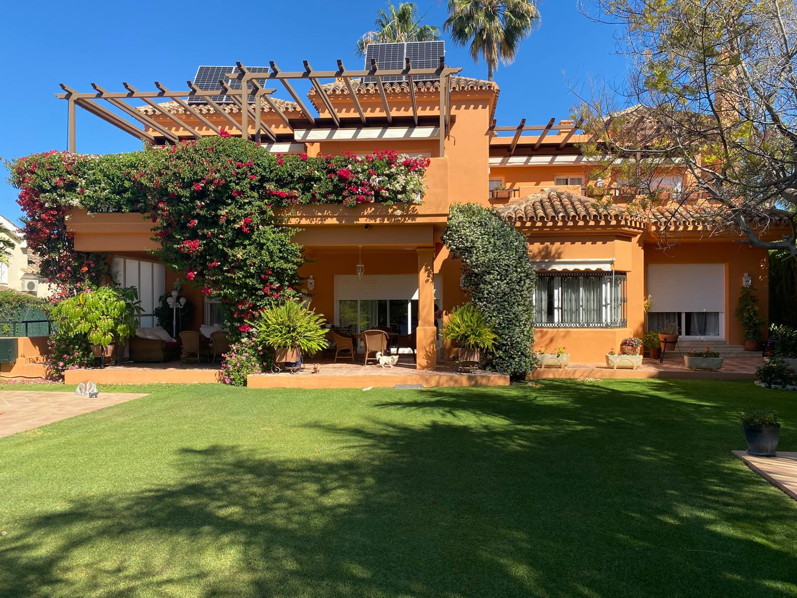 Haus zum Verkauf in Marbella - Nueva Andalucía 1