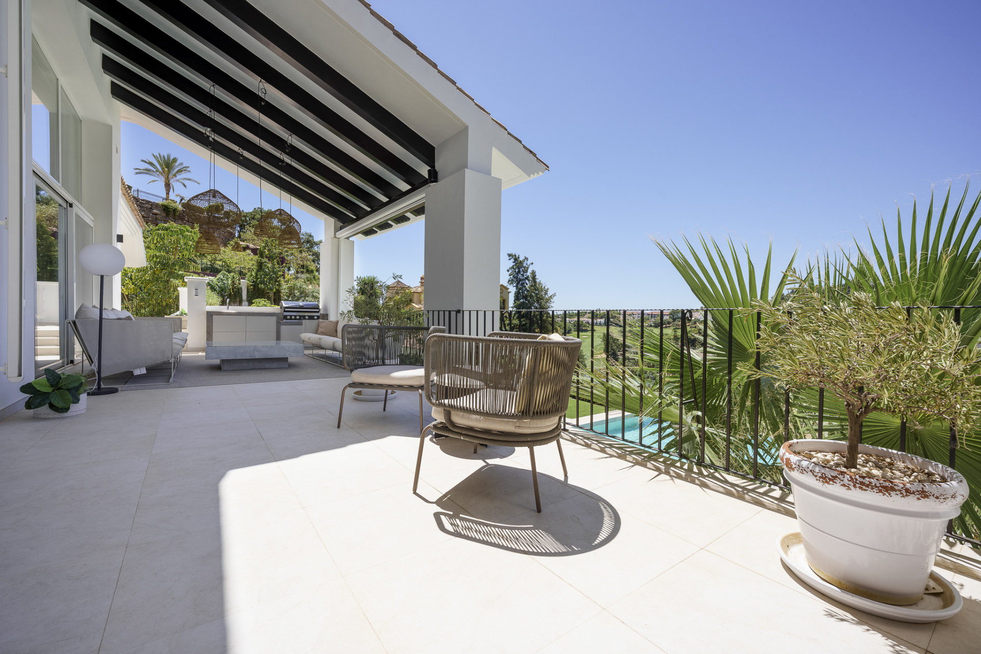 Villa te koop in Marbella - Nueva Andalucía 36