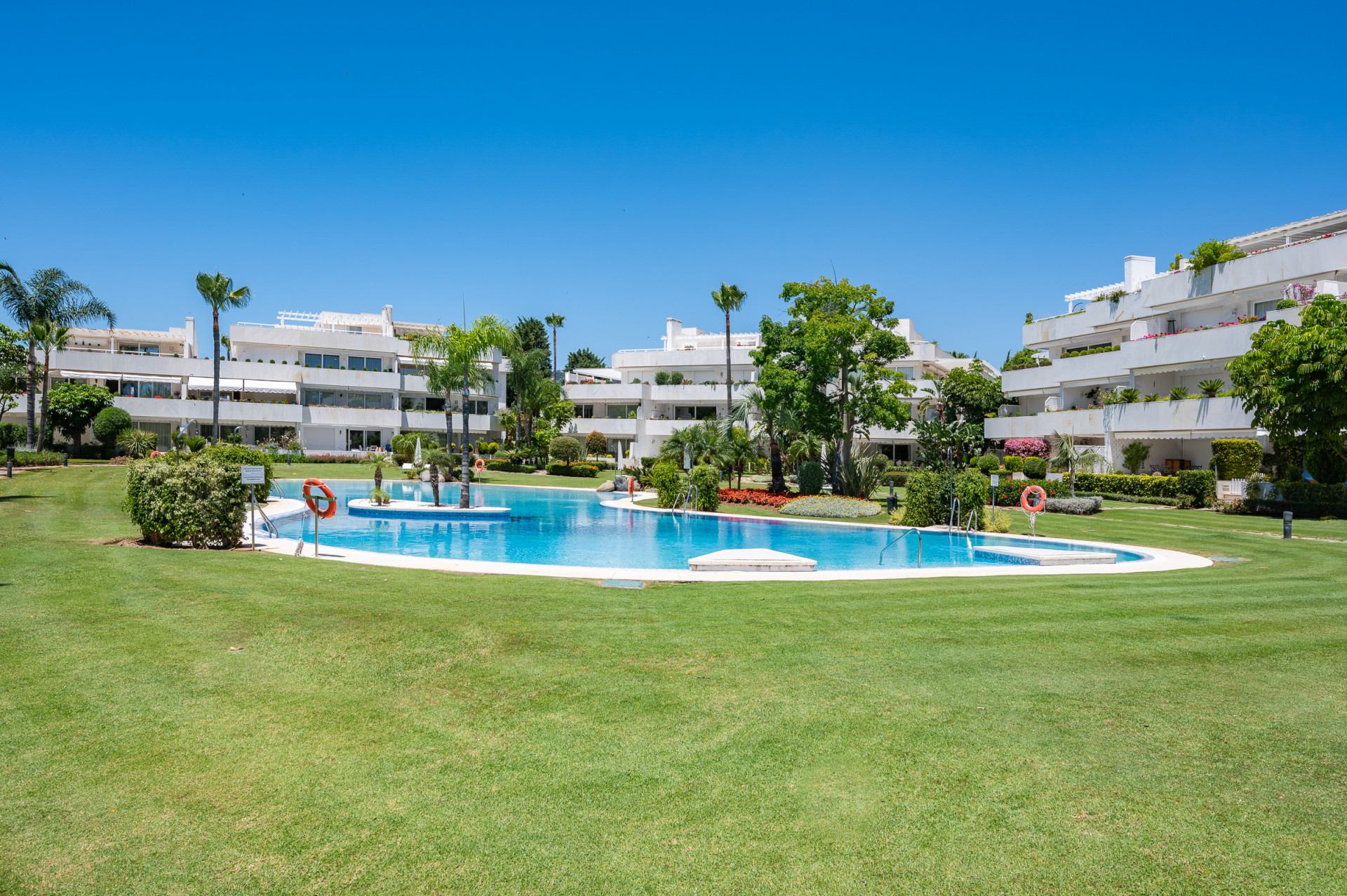 Квартира для продажи в Marbella - Nueva Andalucía 4