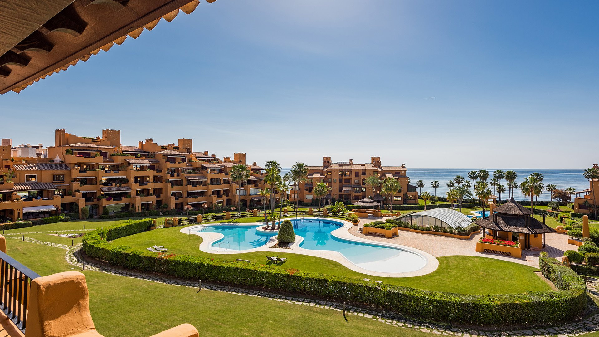 Apartment for sale in Estepona 21