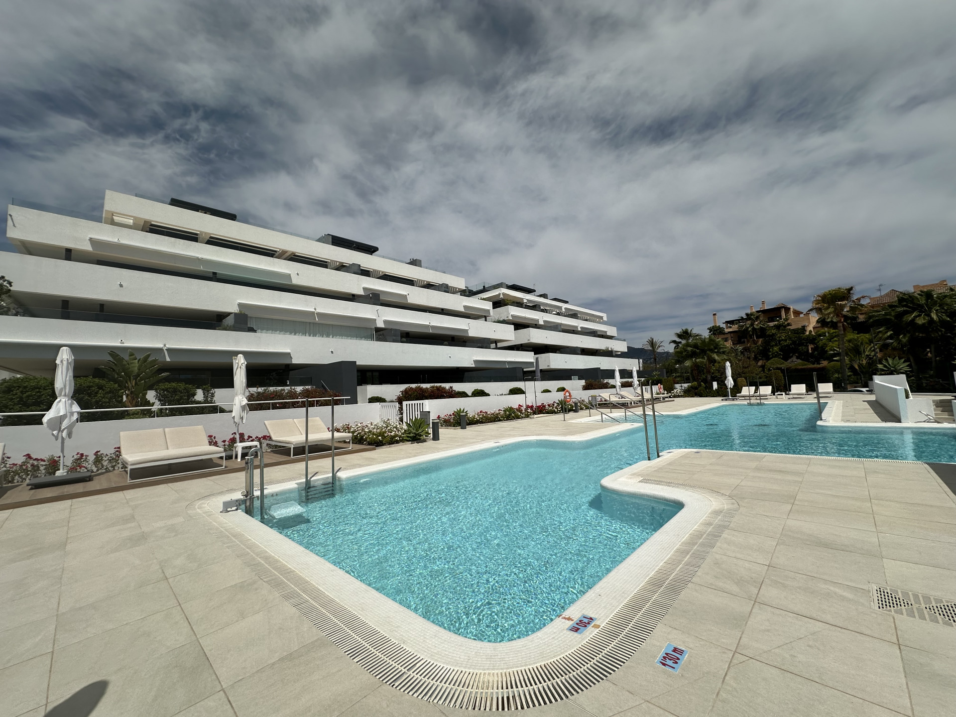 Appartement te koop in Estepona 8