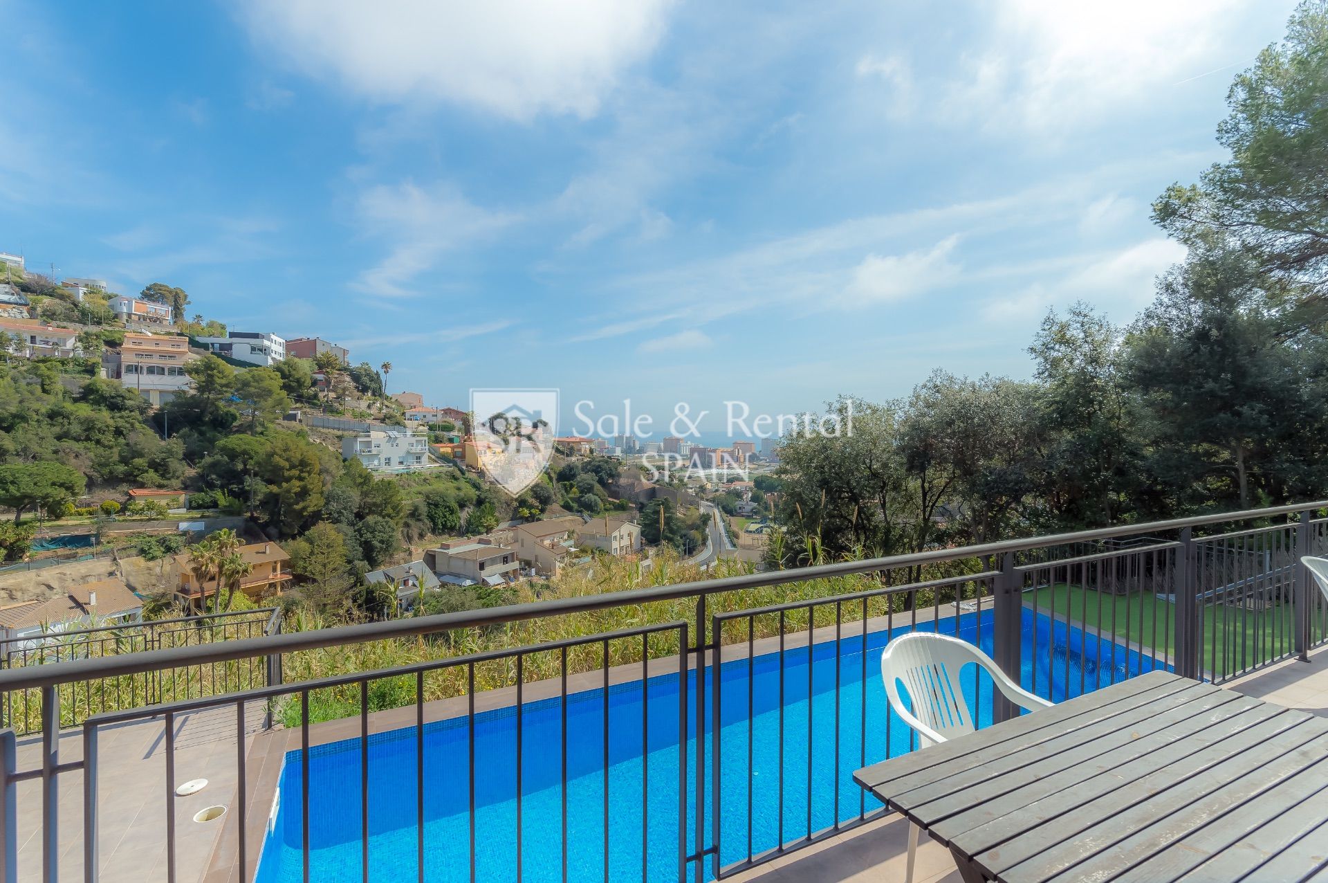 Villa à vendre à Maresme 26