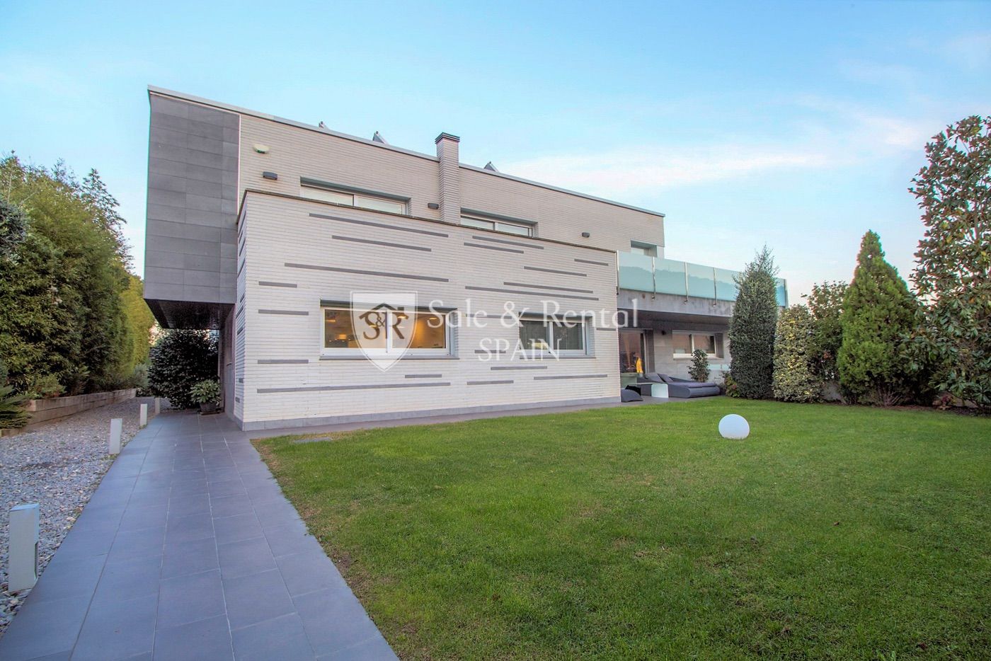 Villa for sale in Barcelona and surroundings 1