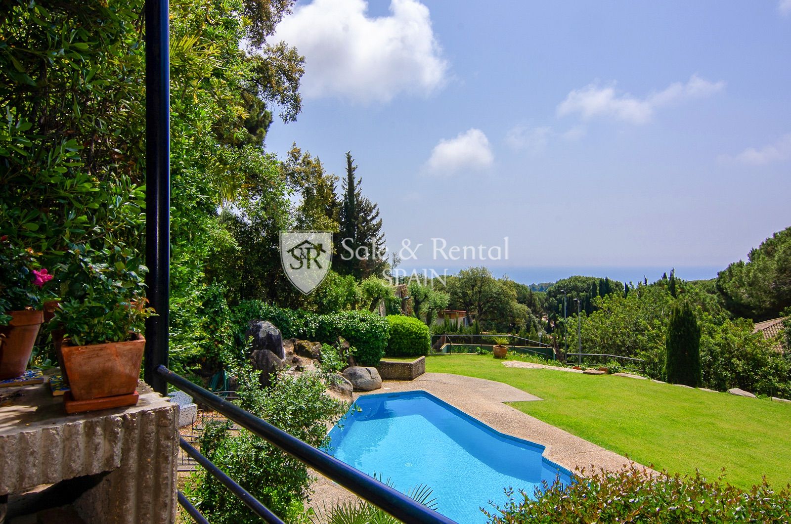 Villa te koop in Maresme 8