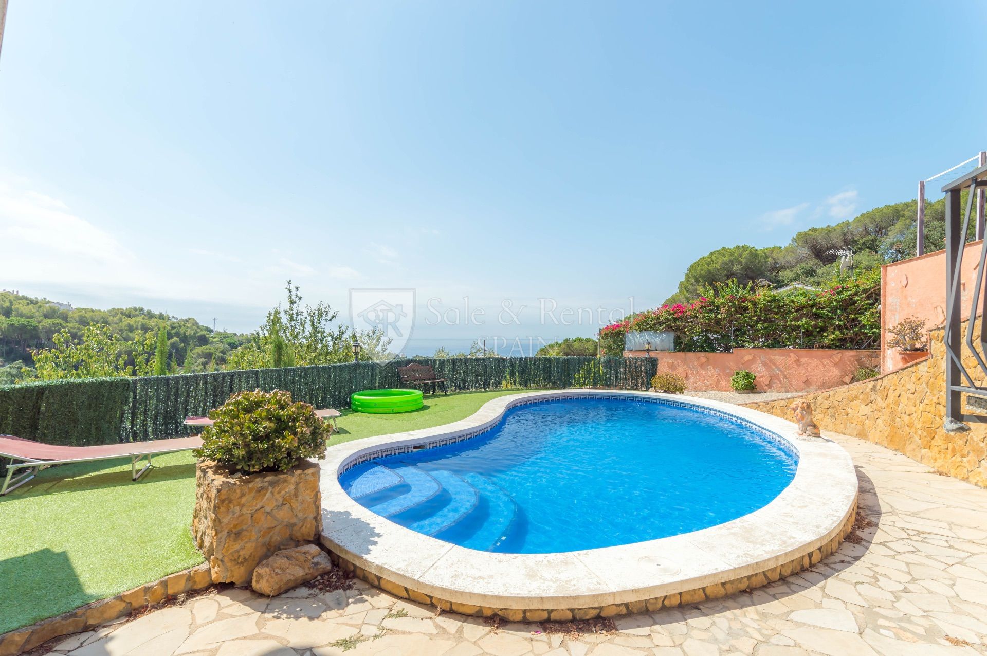 Villa te koop in Lloret de Mar 38