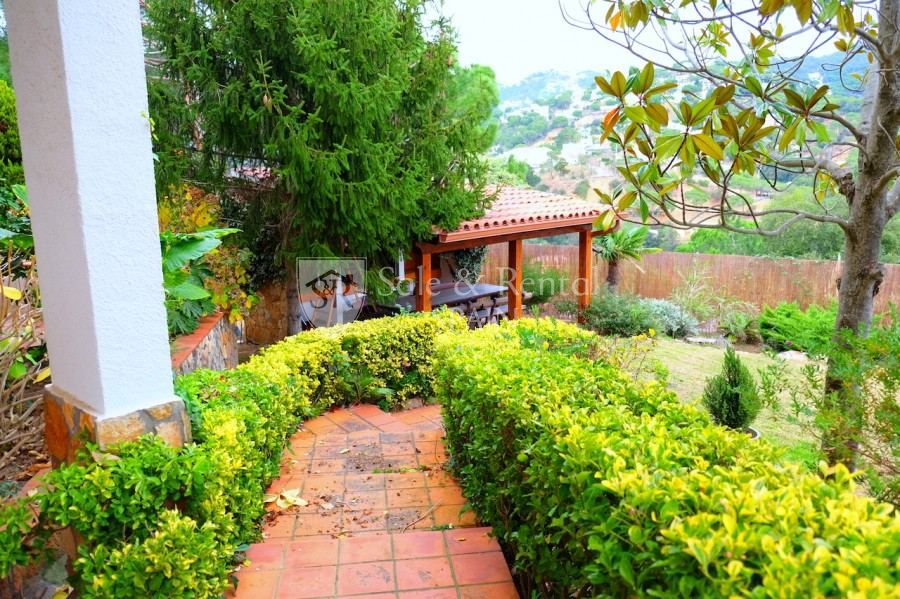 Villa for sale in Lloret de Mar 30