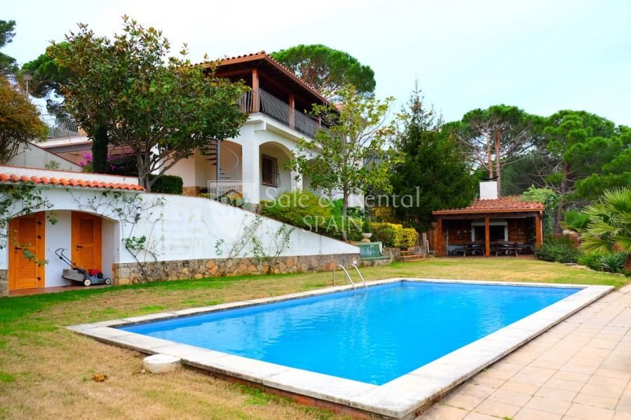 Villa for sale in Lloret de Mar 33