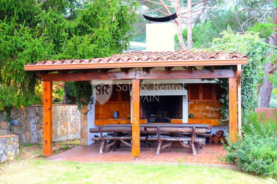 Villa for sale in Lloret de Mar 36