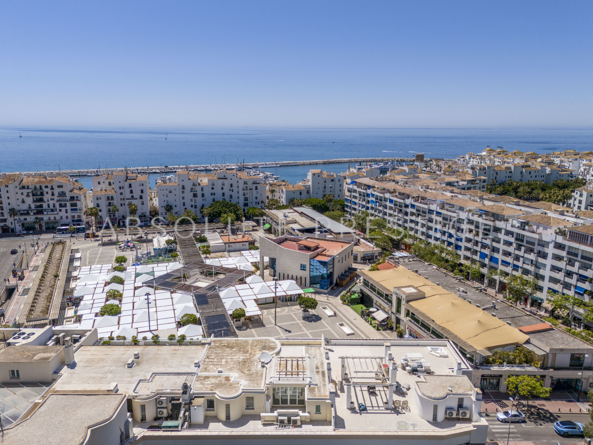 Apartamento en venta en Marbella - Nueva Andalucía 24