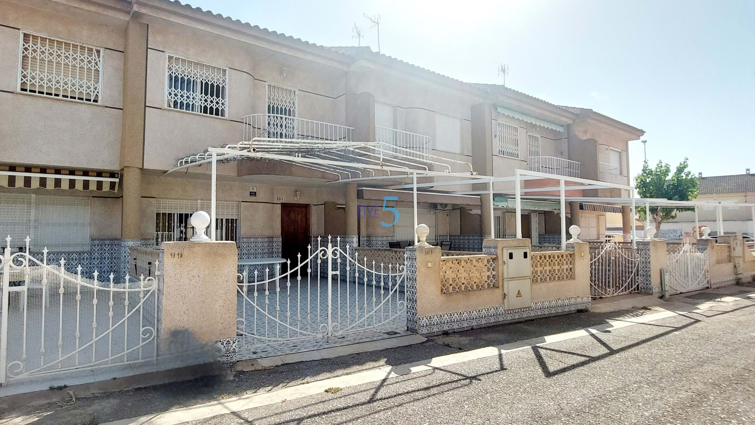 Property Image 617446-los-alcazares-townhouses-5-2