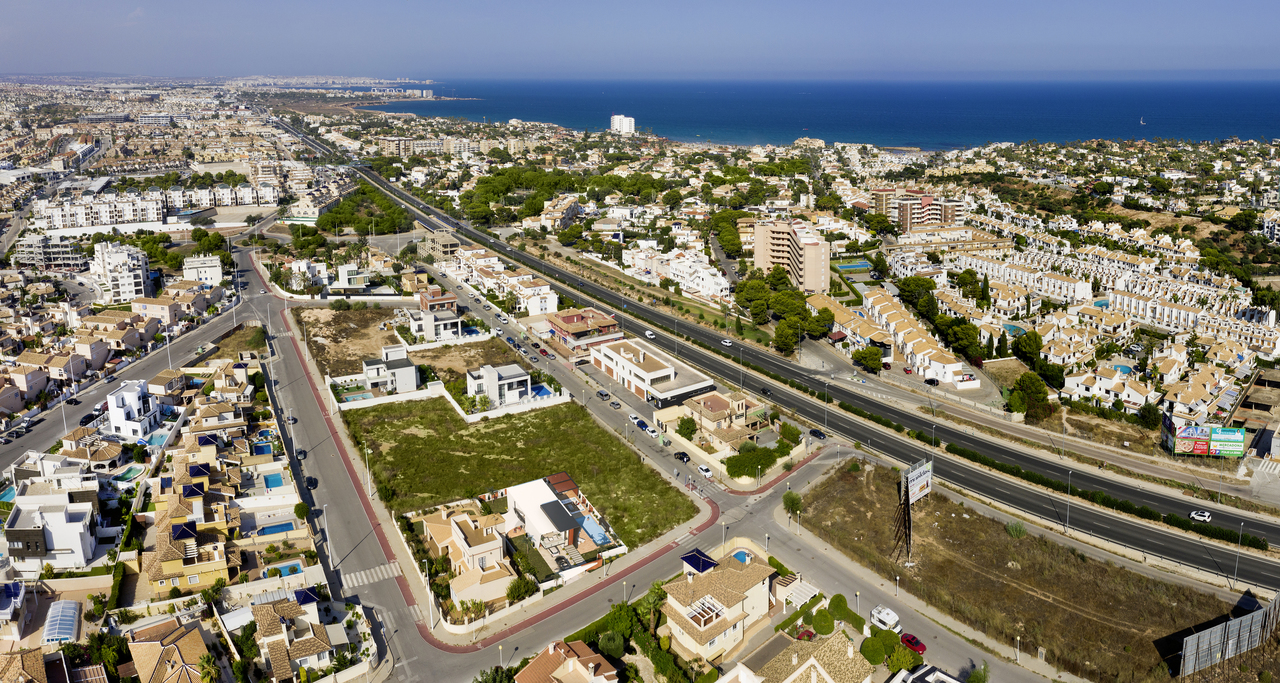 Villa te koop in Alicante 13