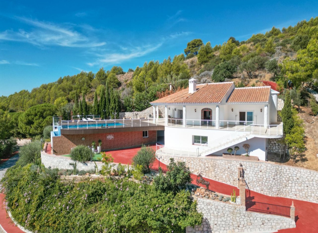 Villa te koop in Mijas 5