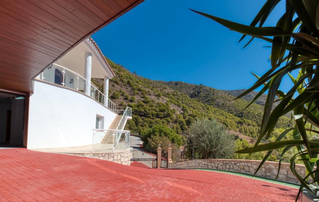 Villa for sale in Mijas 41