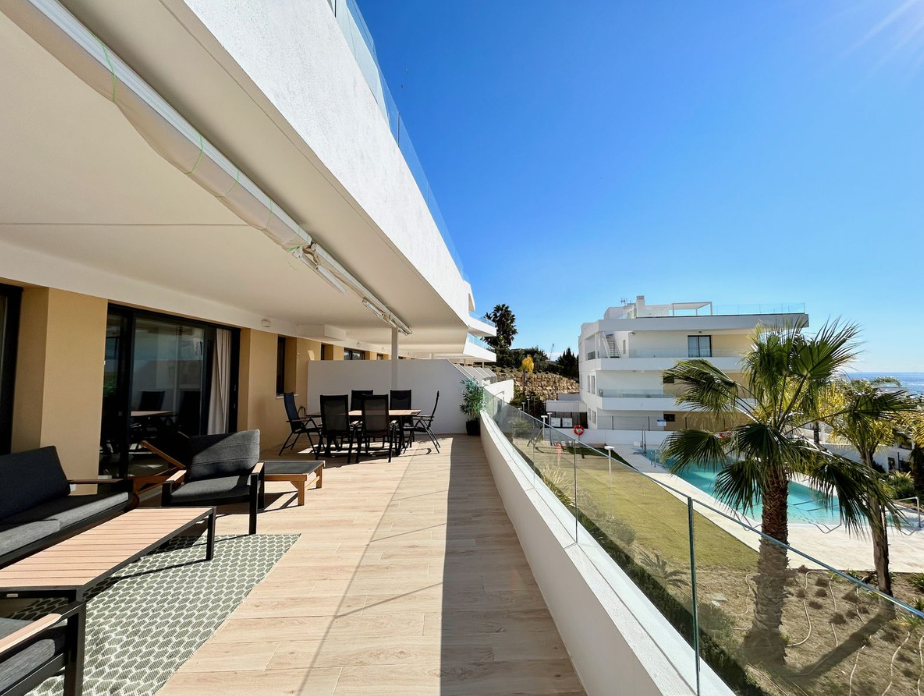 Property Image 618314-estepona-pueblo-apartment-3-2