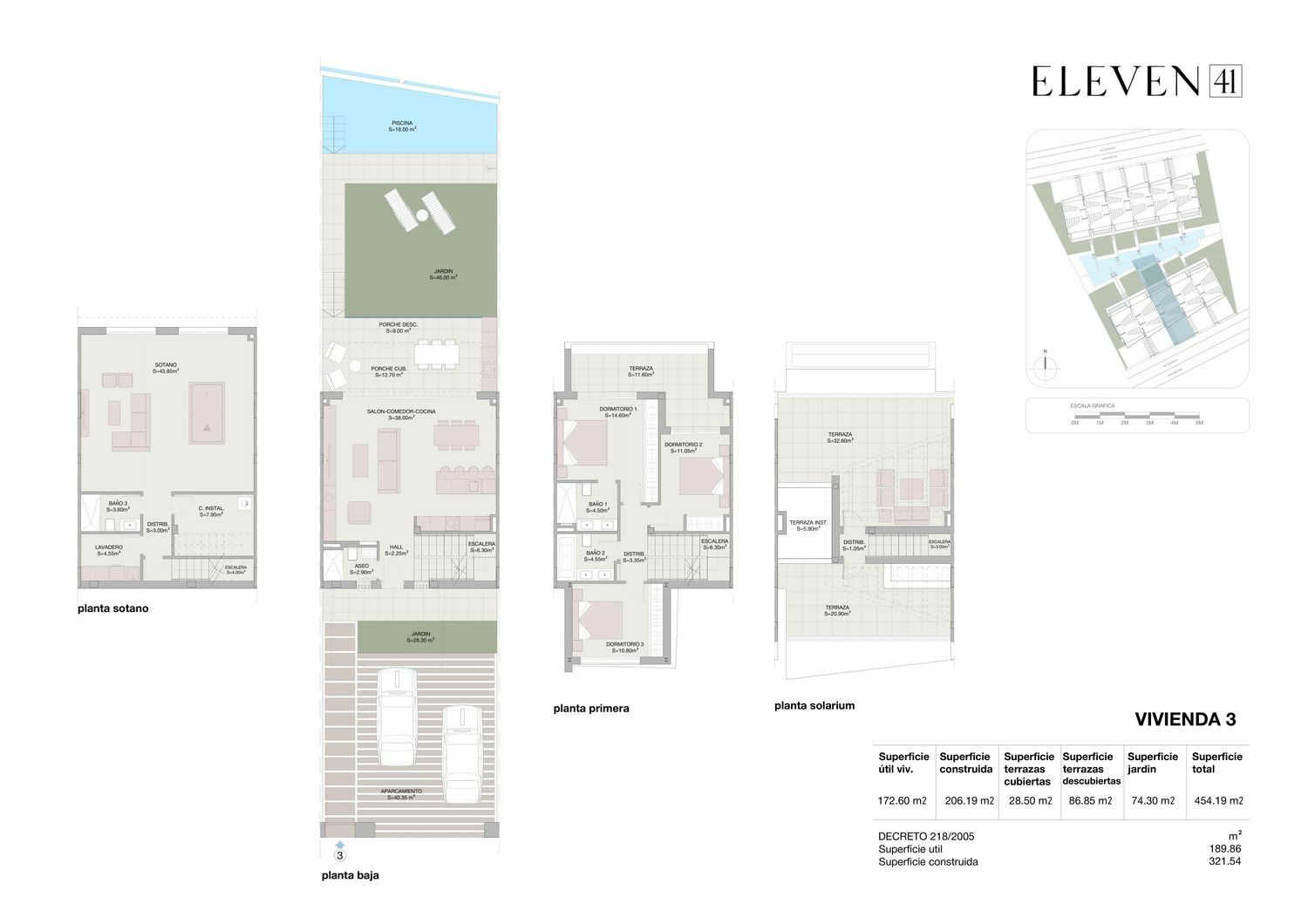 Adosada en venta en Estepona 9