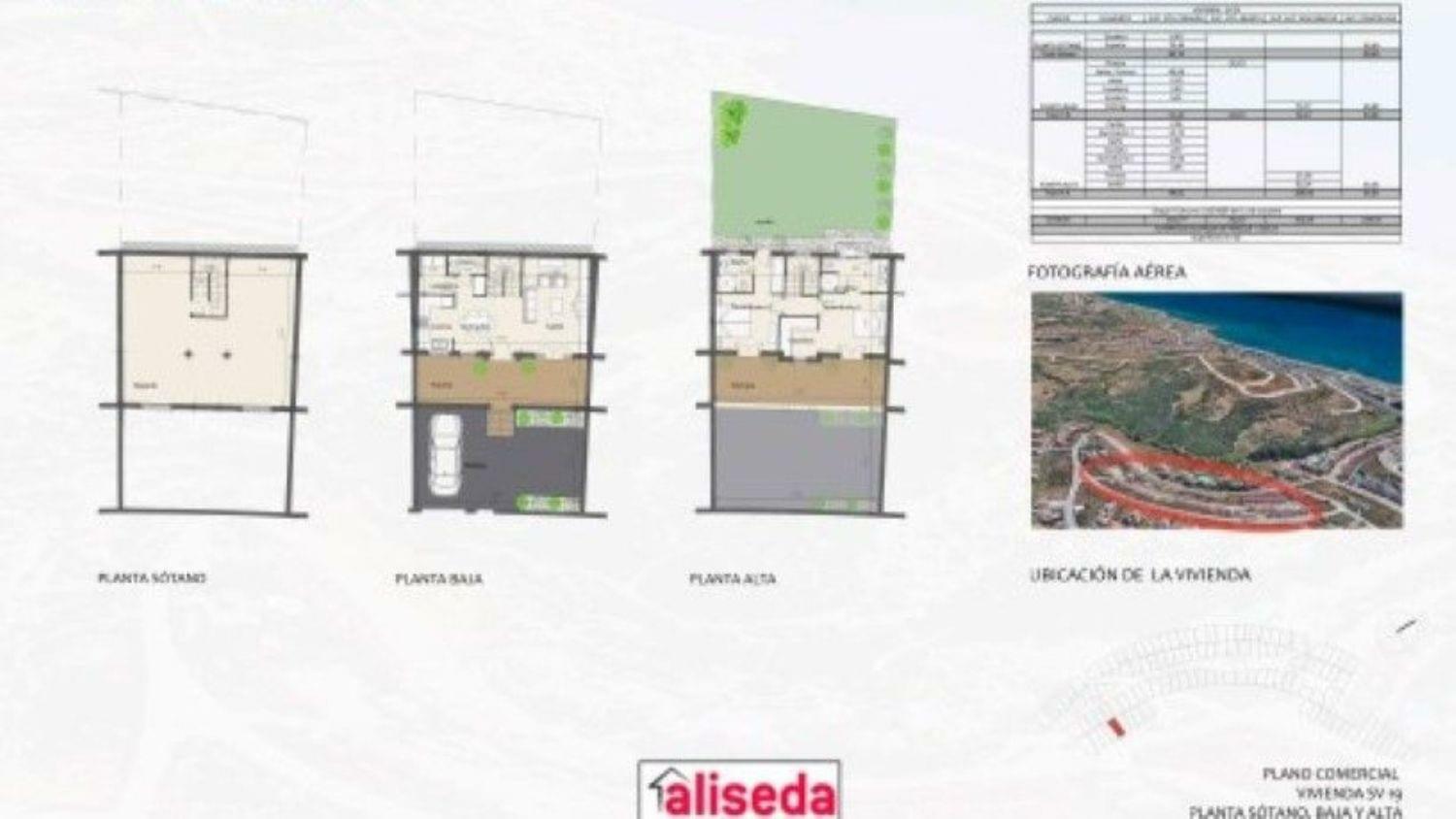 Adosada en venta en Casares 165