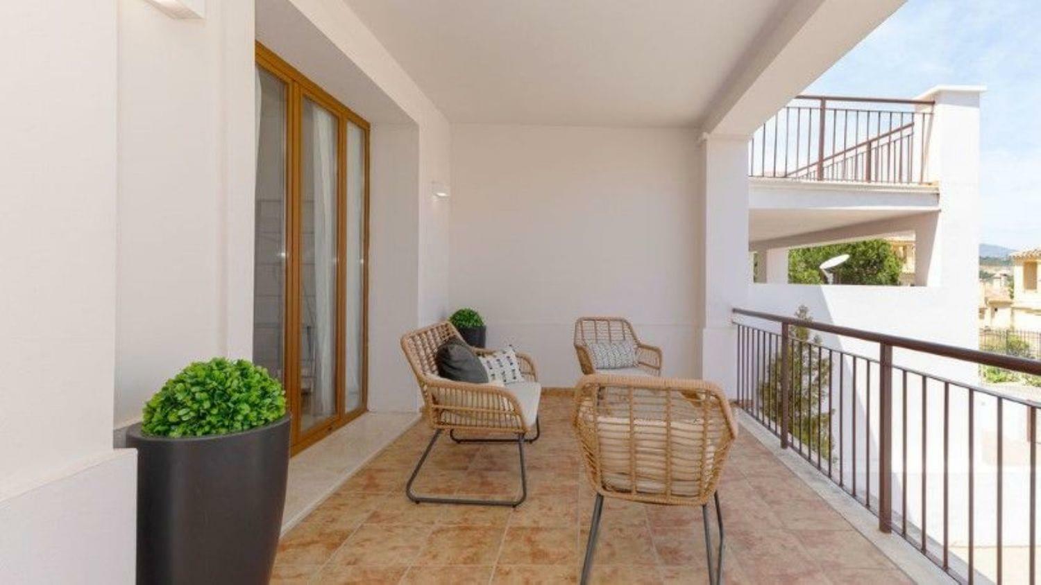 Adosada en venta en Casares 202