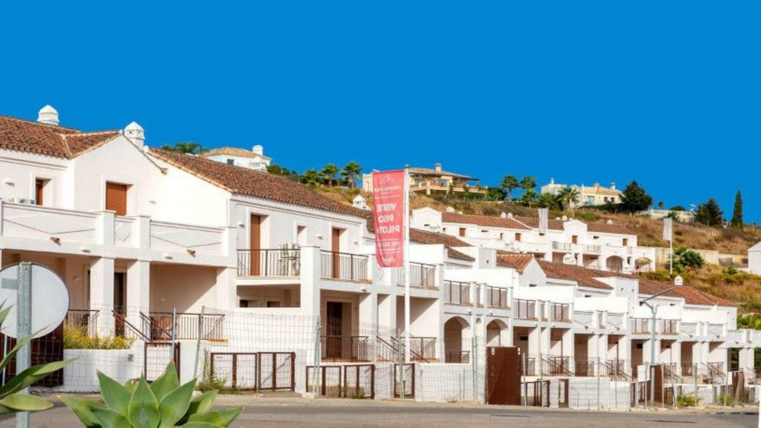 Townhouse te koop in Casares 276