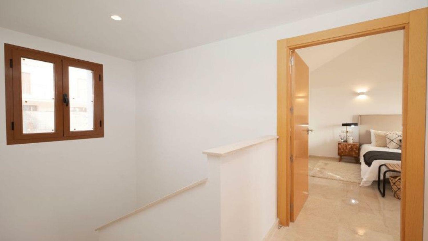 Townhouse for sale in Casares 32