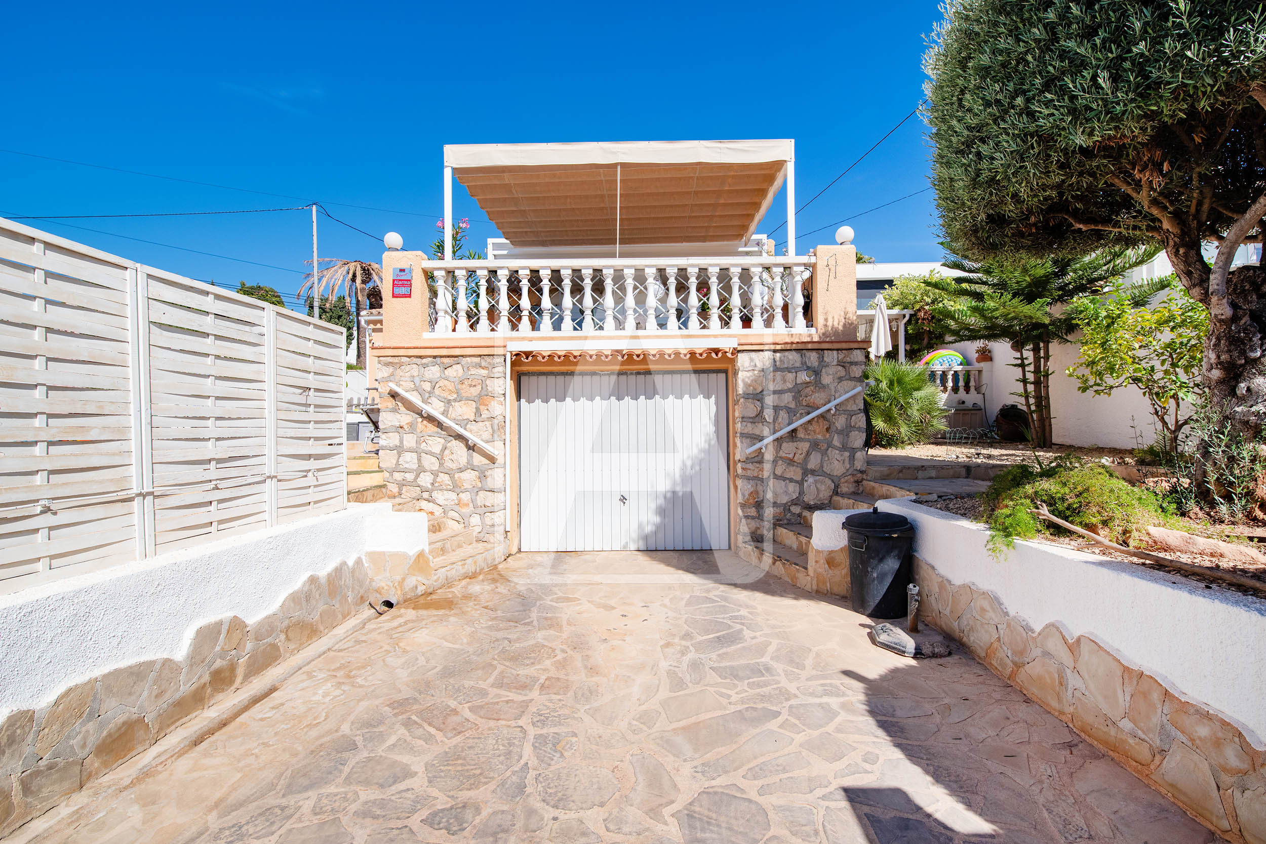 Villa for sale in Alicante 40