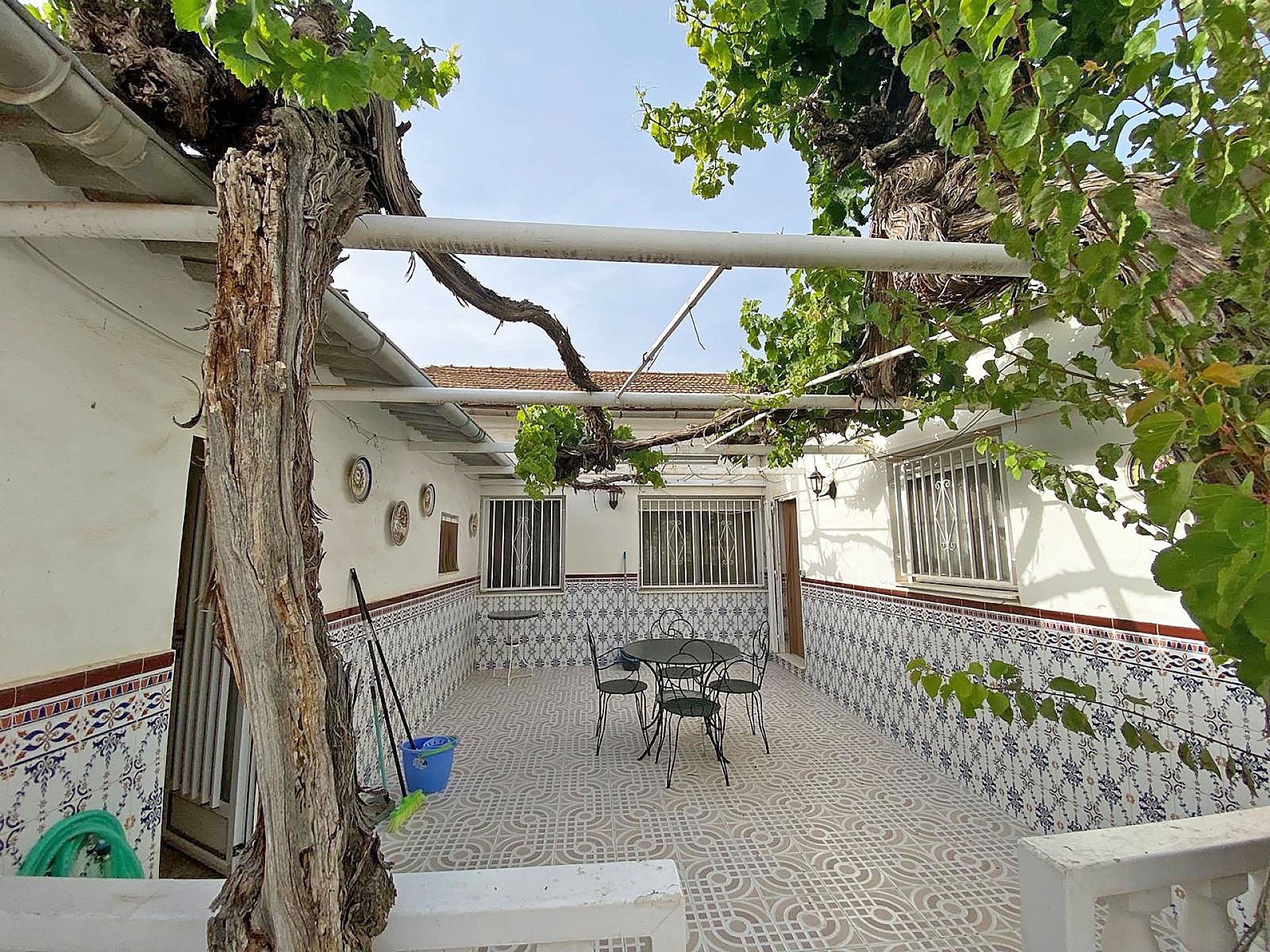 Townhouse for sale in Alicante 2